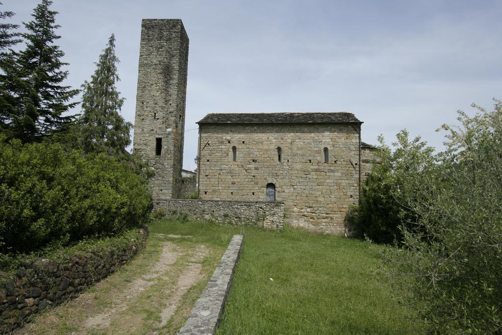 Antica Pieve Hotel Filattiera Bagian luar foto