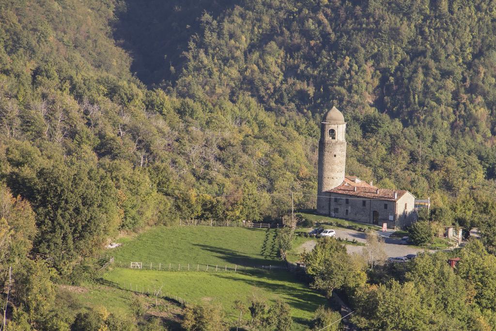 Antica Pieve Hotel Filattiera Bagian luar foto